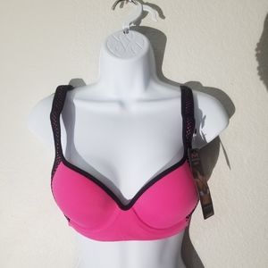 New Maidenform Sport Bra 34B